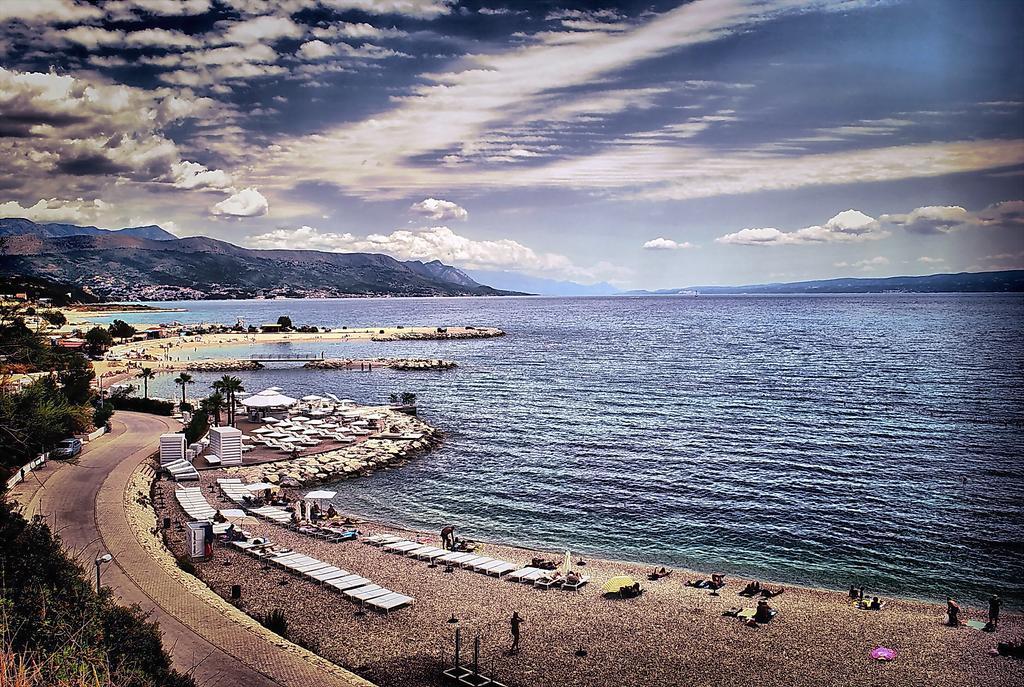 Luxury Seaside Apartment สปลิท ภายนอก รูปภาพ