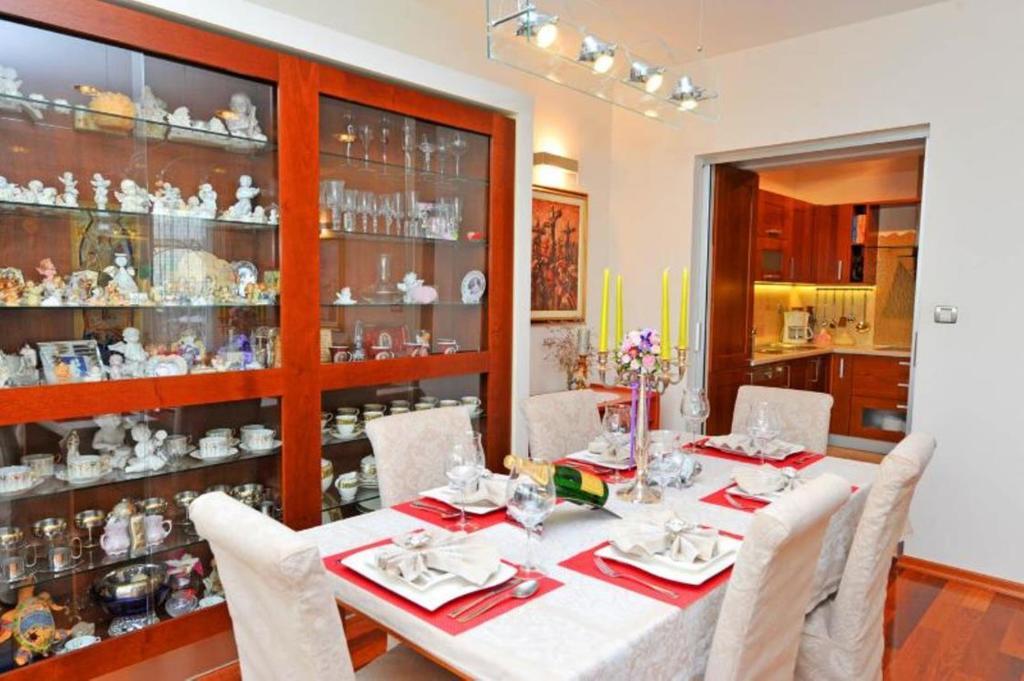 Luxury Seaside Apartment สปลิท ภายนอก รูปภาพ
