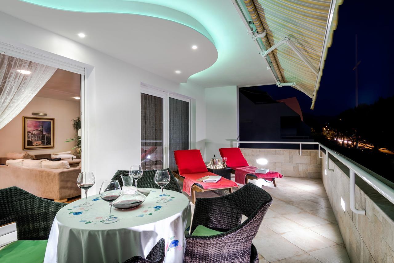 Luxury Seaside Apartment สปลิท ภายนอก รูปภาพ